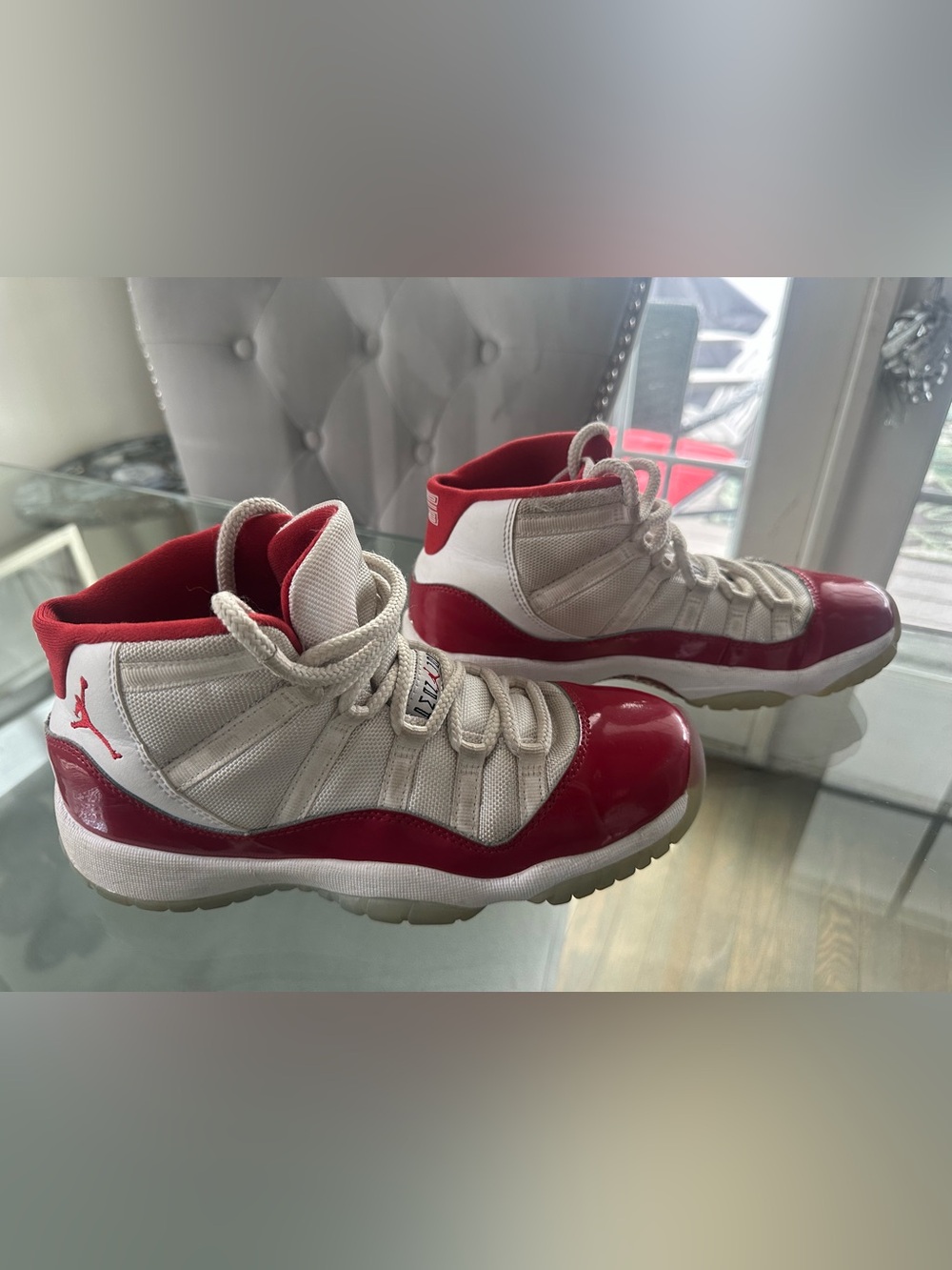 Nike Jordan Cherry 11 Sneakers